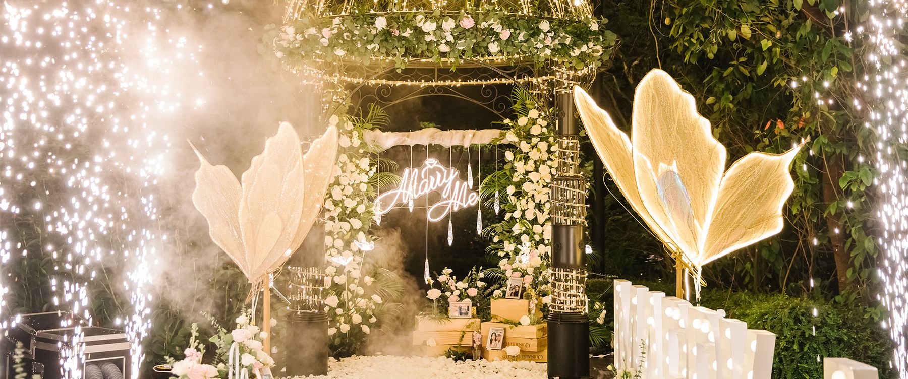 Gazebo with sparklers and light-up wings